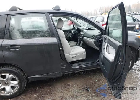 2014 Subaru Forester 2.5I из США, поврежденный, VIN JF2SJAAC2EH427274